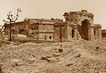 Gateway e sala de banquetes, Lucknow